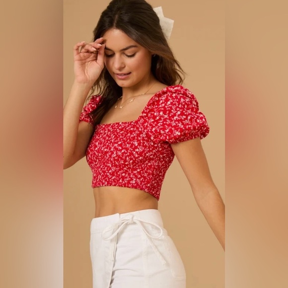 Altar'd State Red Floral Marcella Smocked Top Women's - Picture 3 of 8